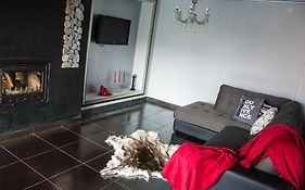 Silver Apartment