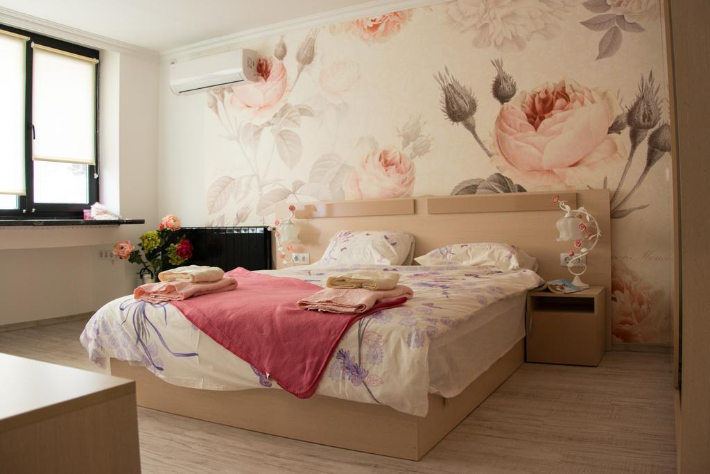 Silver Apartment Бургас Екстериор снимка