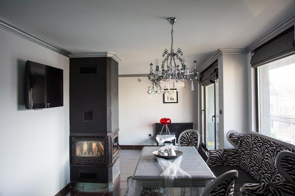 Silver Apartment Бургас Екстериор снимка